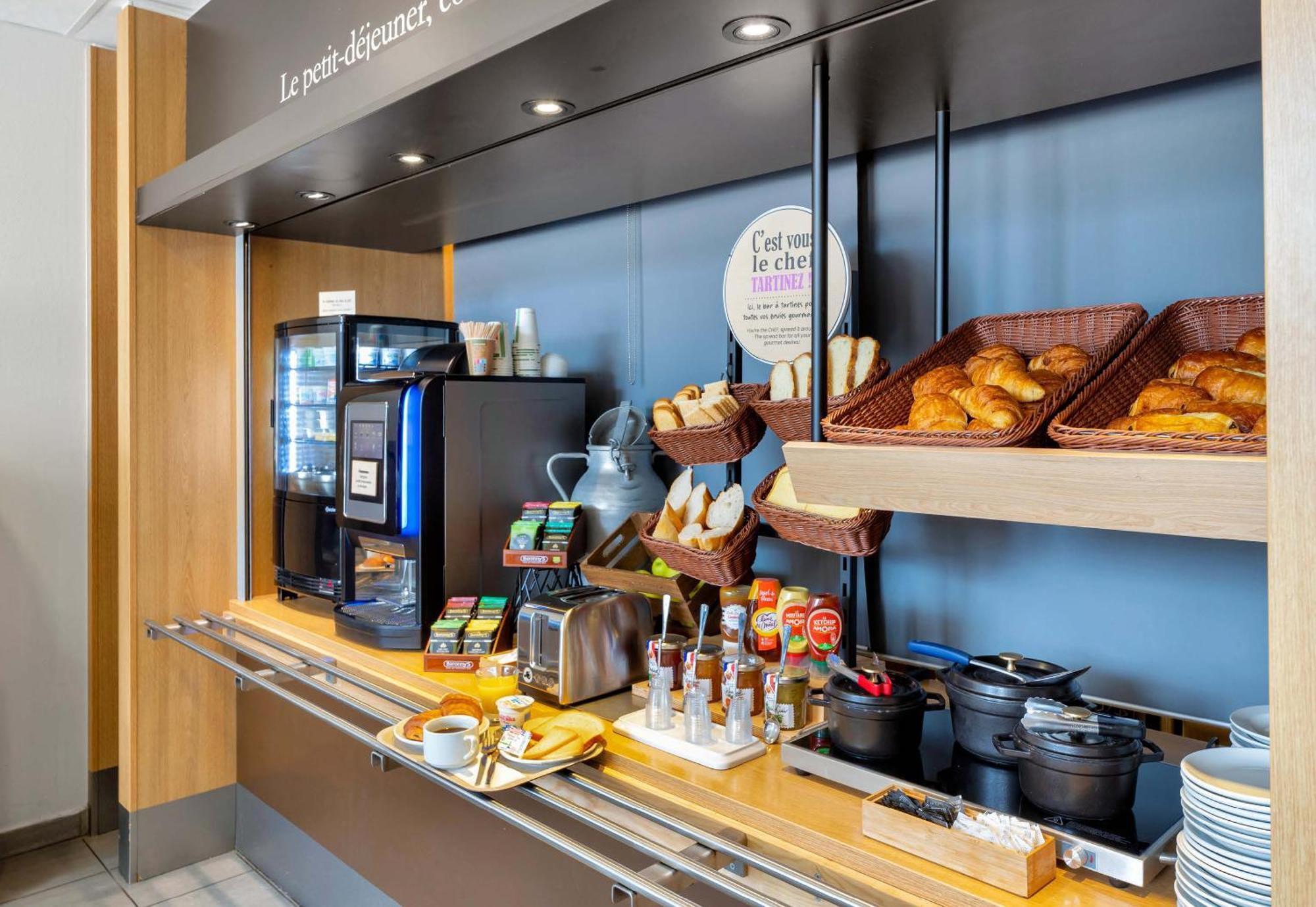 B&B Hotel Dunkerque Centre Gare Dunkirk Exterior photo