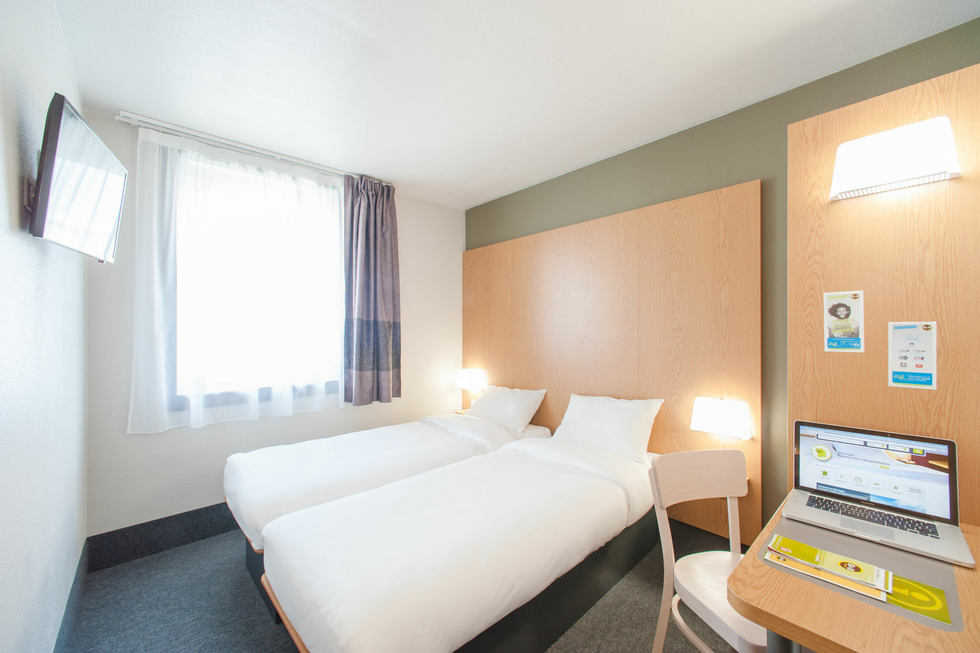 B&B Hotel Dunkerque Centre Gare Dunkirk Exterior photo